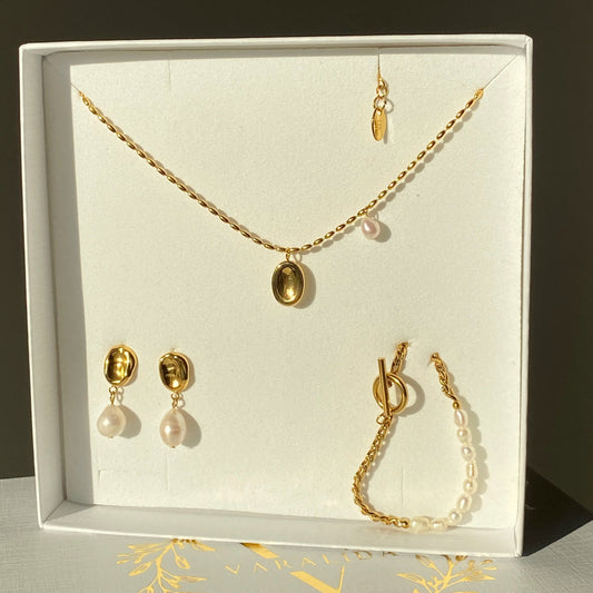 Célia Necklace Gold - 18 Karat