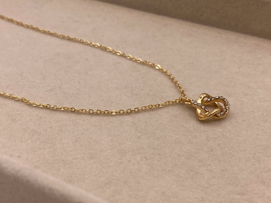 Crystal Mistle Necklace - 18 Karat