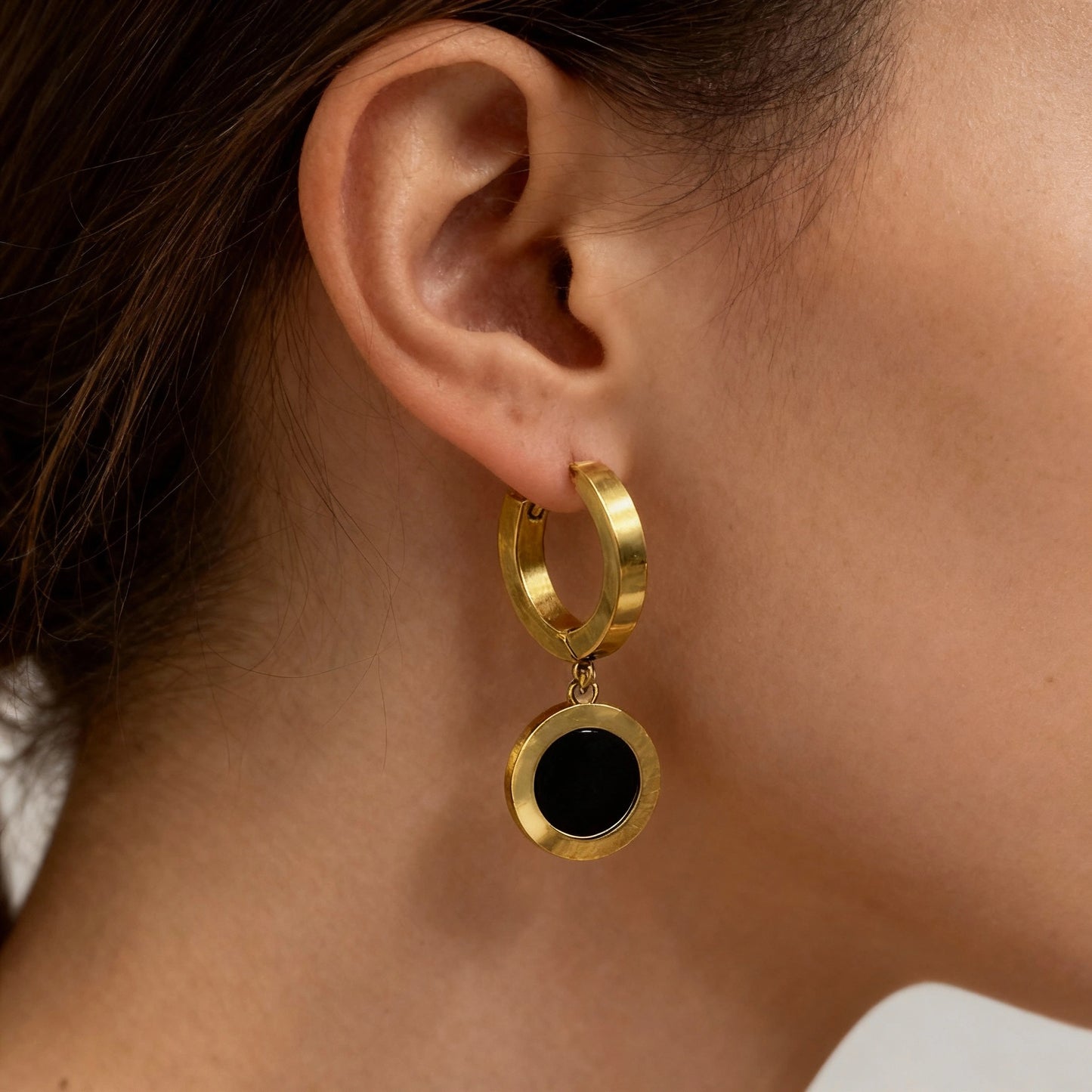 Clarendon Earrings - 18 Karat