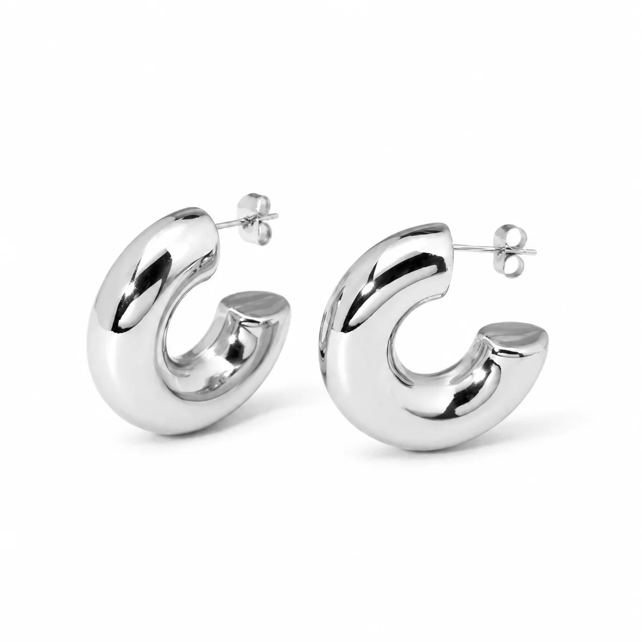 Elvoria Silver Earrings - 18 Karat