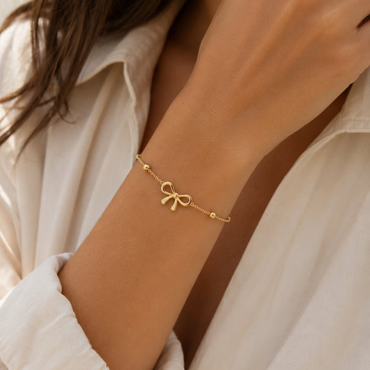 Golden Bow Bracelet