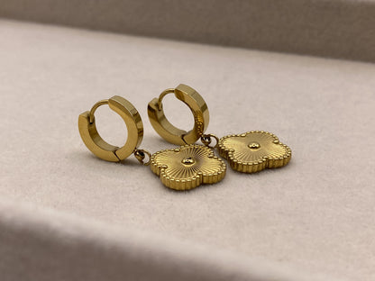 Leef Gold Earrings - 18 Karat