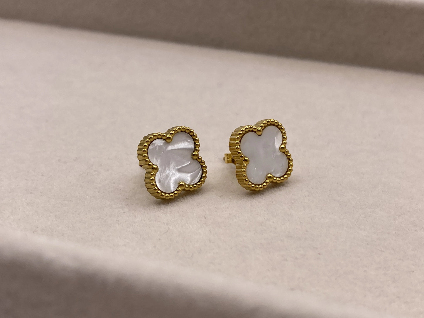 Leef Earrings - 18 Karat