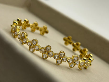 Dynasty Gold Bracelet - 18 Karat