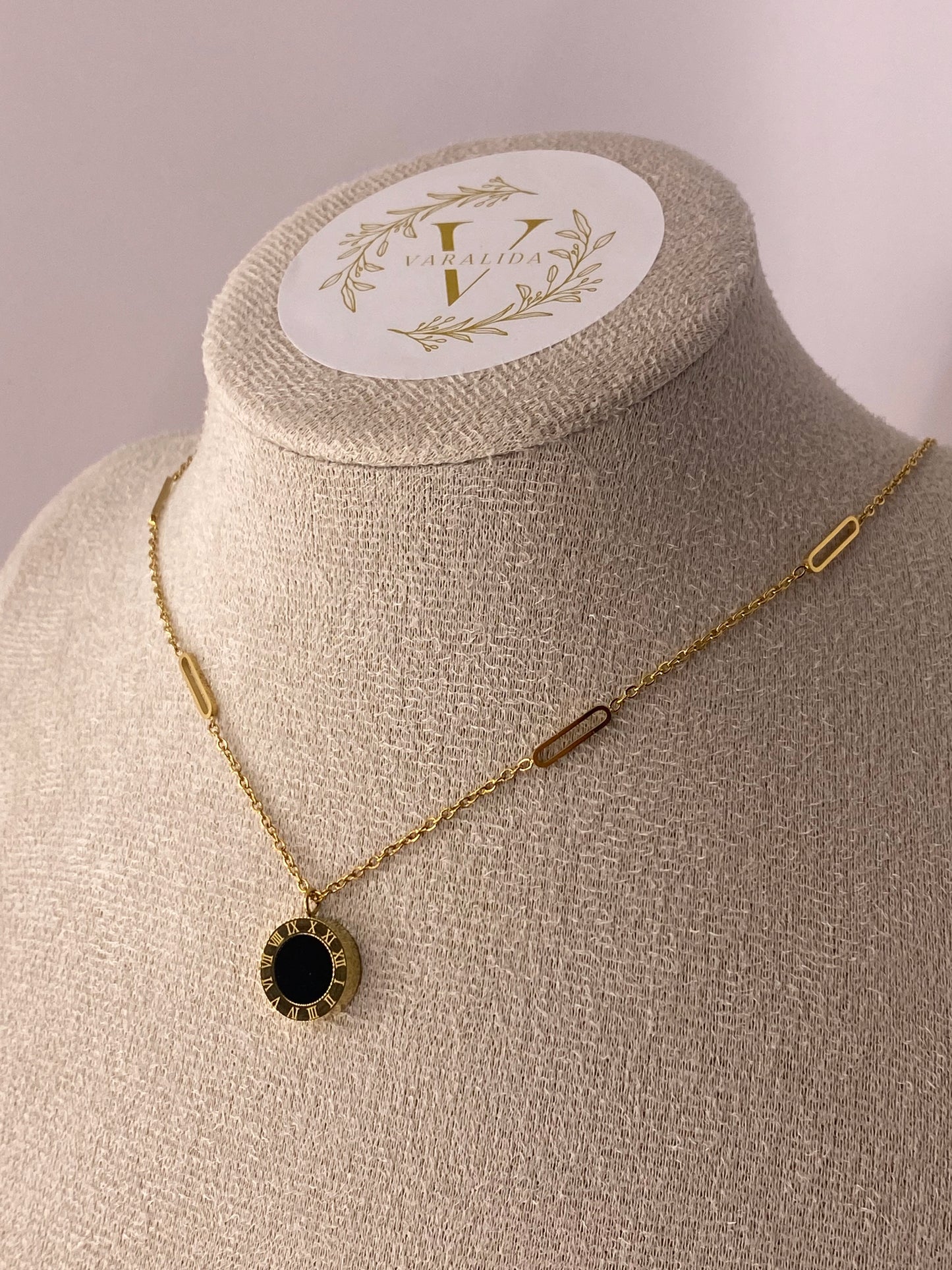 Alexandria Perlmutt Necklace - 18 Karat