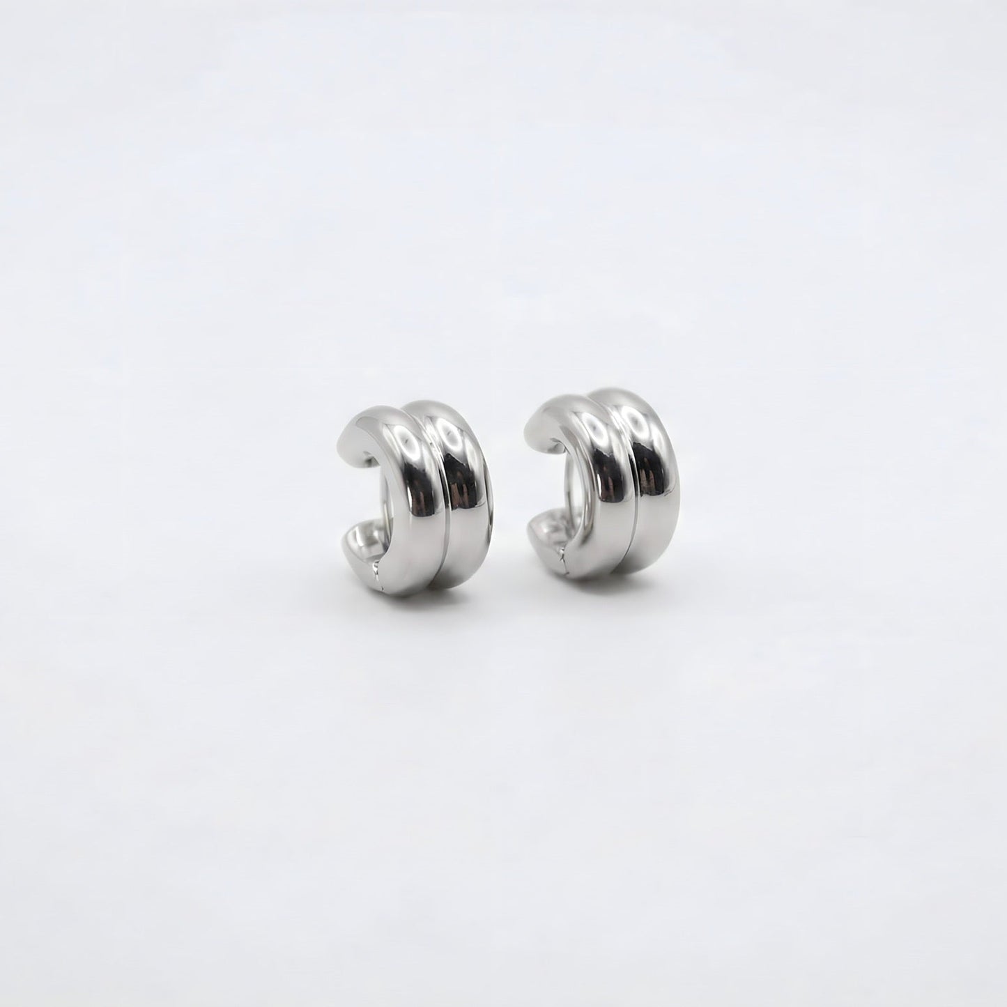 Liorisse Silver Earrings - 18 Karat