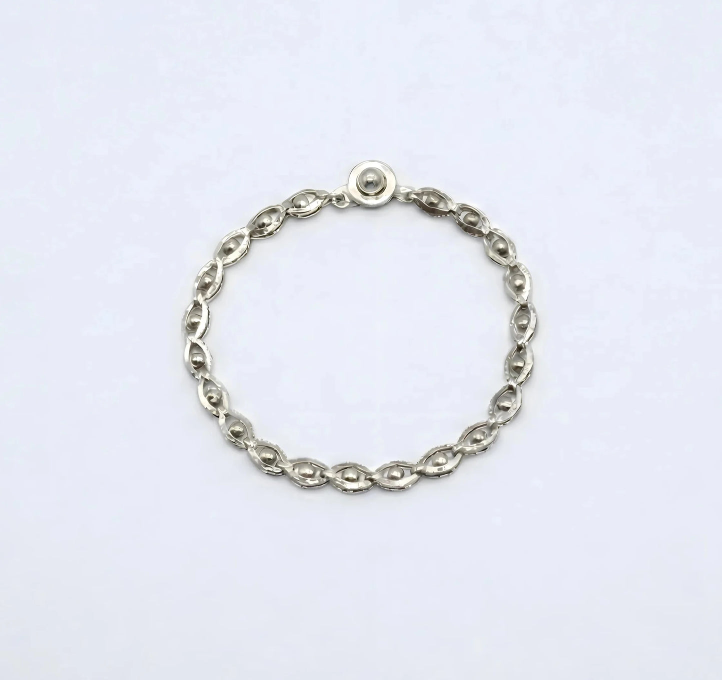 Veloria Silver Bracelet - 18 Karat