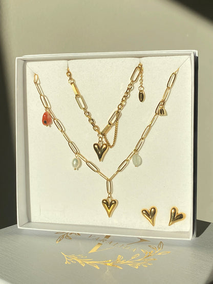 Amora Necklace