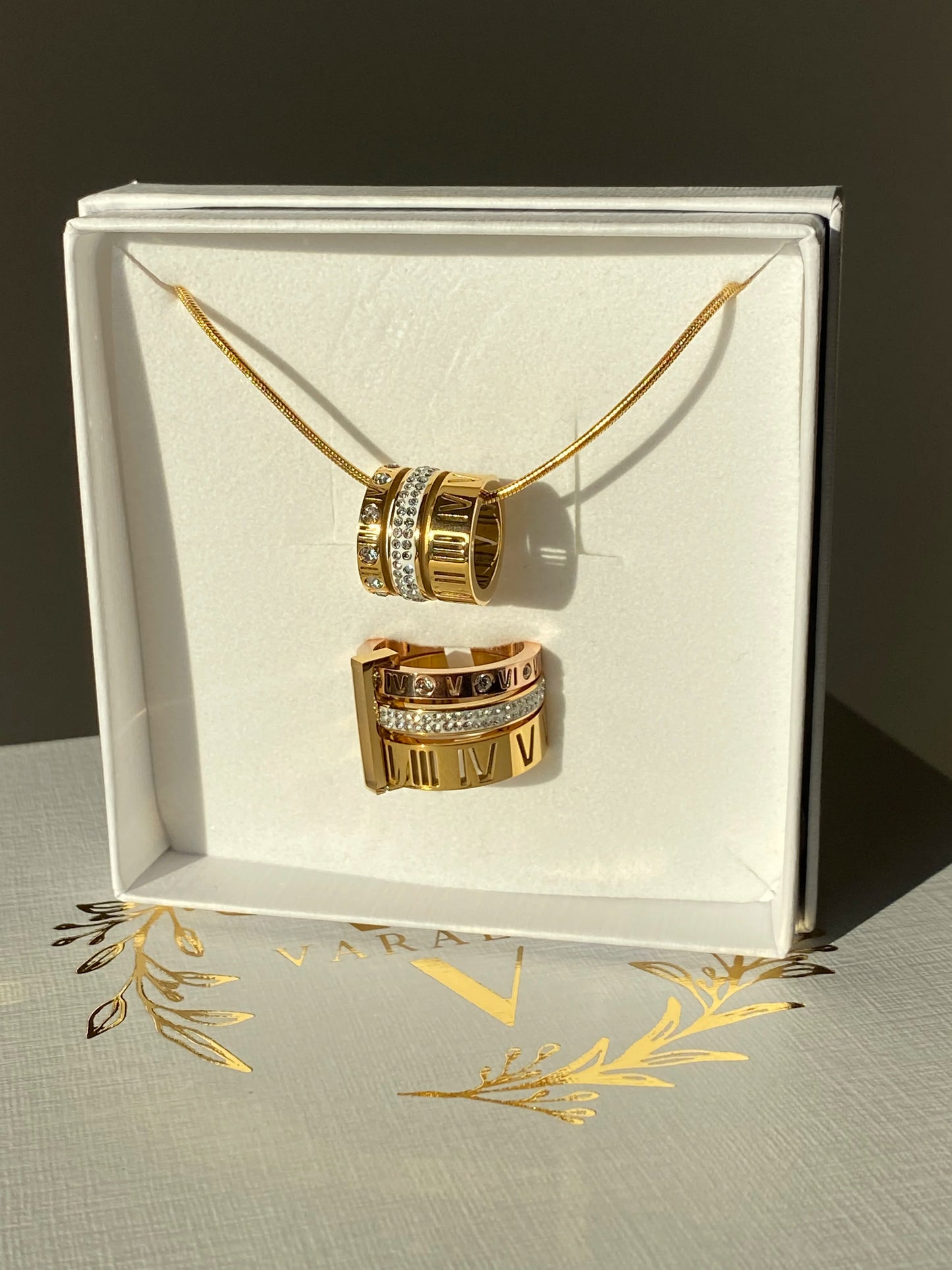 Divina Glimmer - Gold