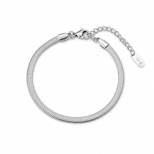 Sleek Chain Silver Bracelet