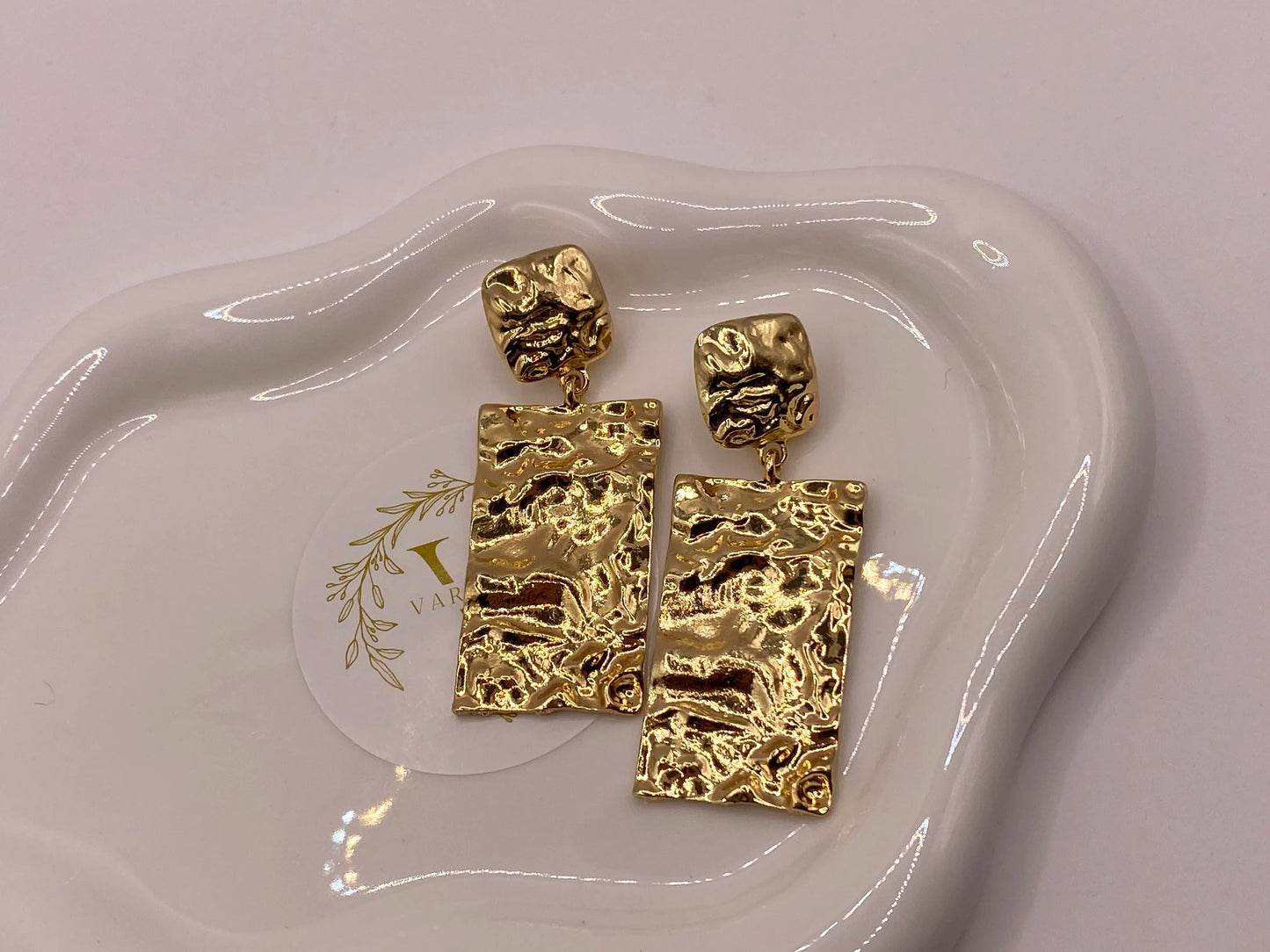 Bellisima Earrings - 18 carat