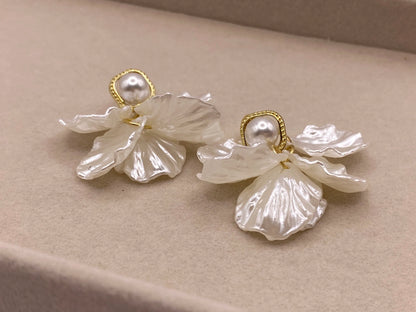 Orabella Earrings