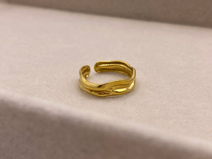 Elisaveta Ring - 18 Karat