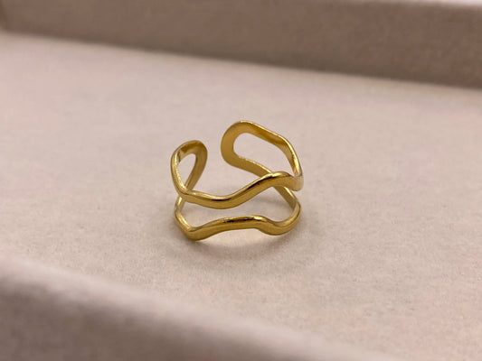 Isolde Ring - 18 Karat